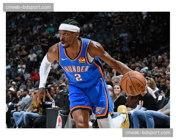 亚历山大半场10罚10中,雷霆领先开拓者 亚历山大半场10罚10中,雷霆领先开拓者